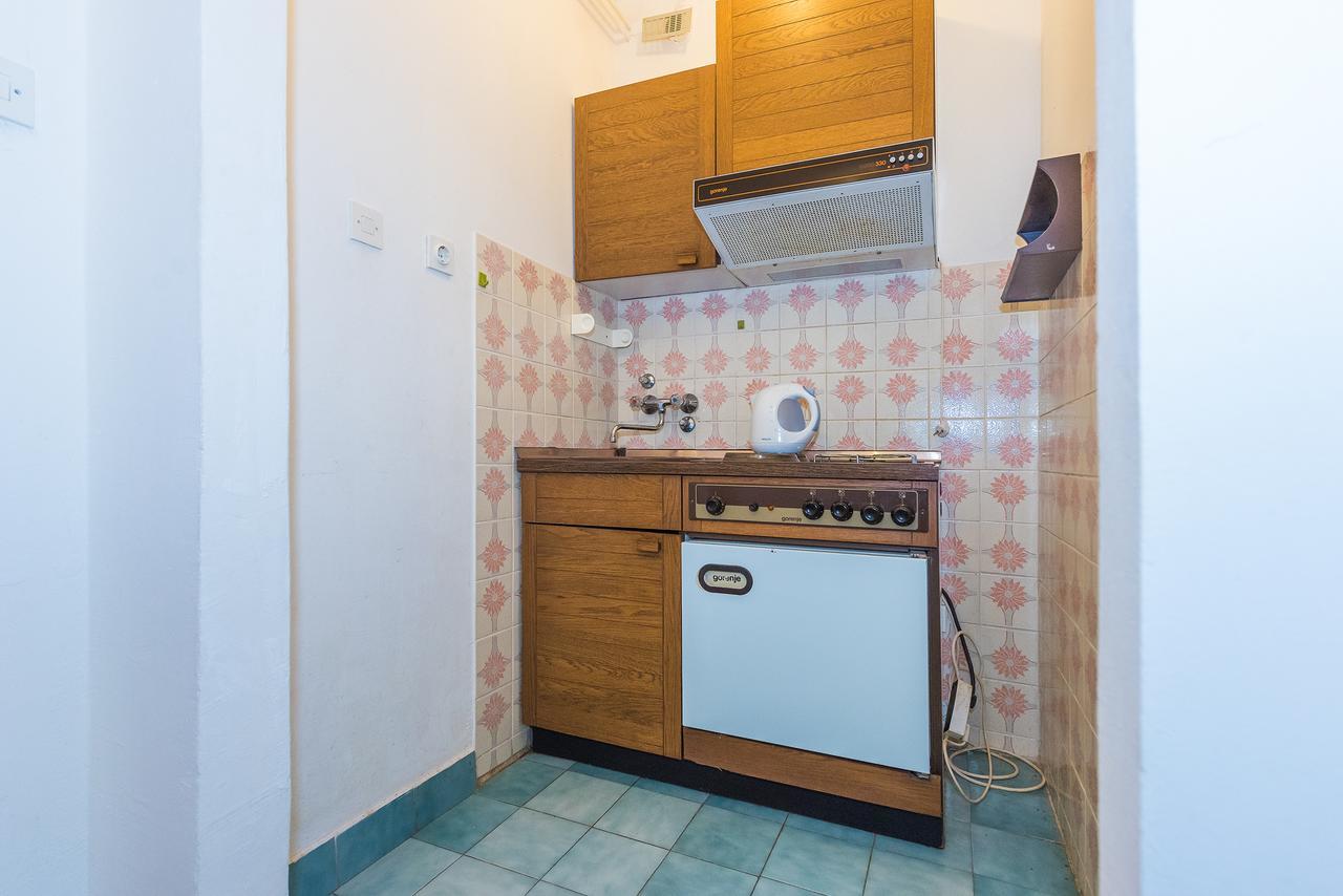 Apartments Boris Vodice Esterno foto
